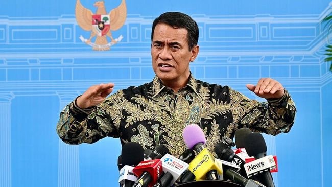 Prabowo Dorong Pemberantasan Mafia Pangan untuk Jaga Harga Ayam dan Telur
